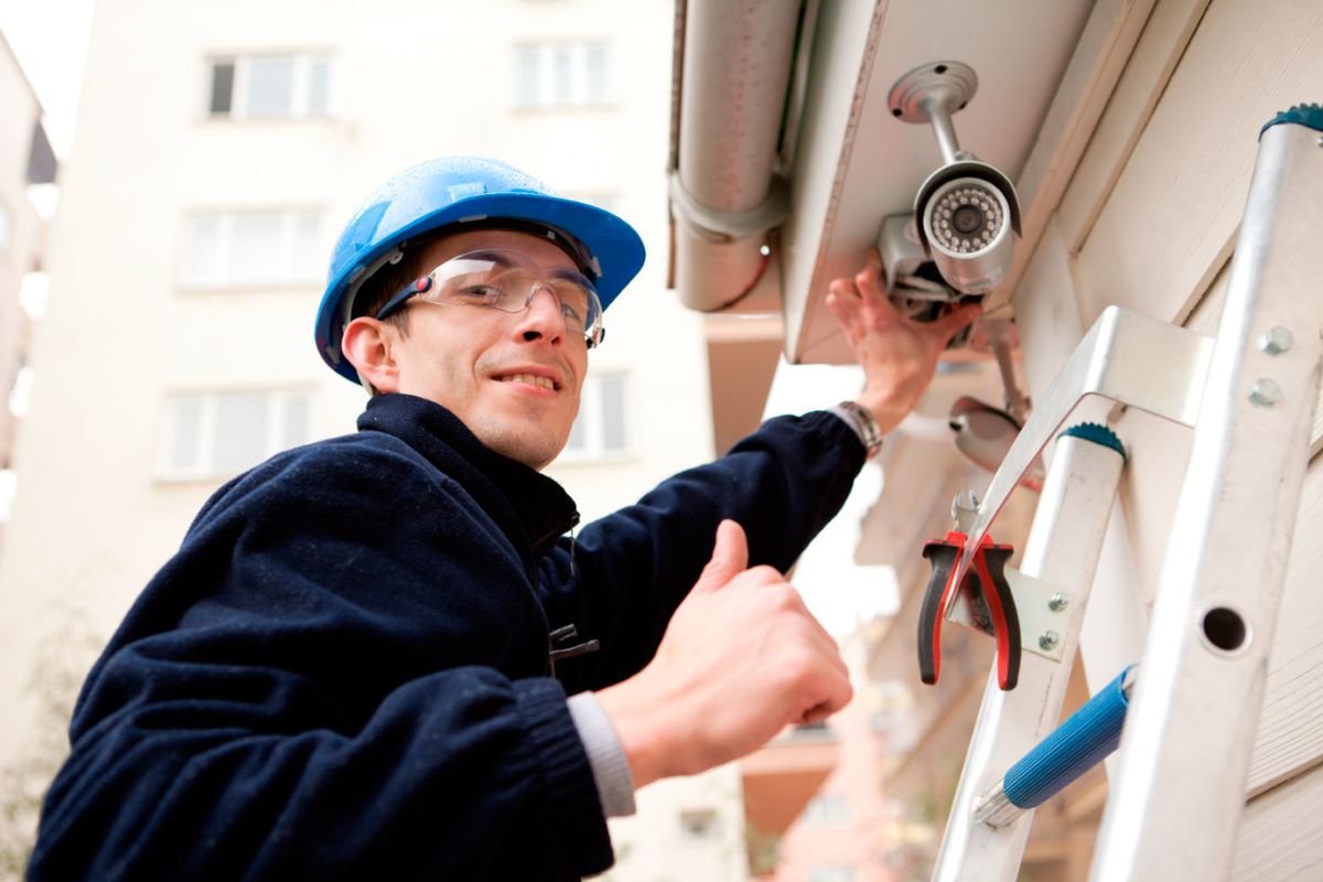 монтаж систем видеонаблюдения